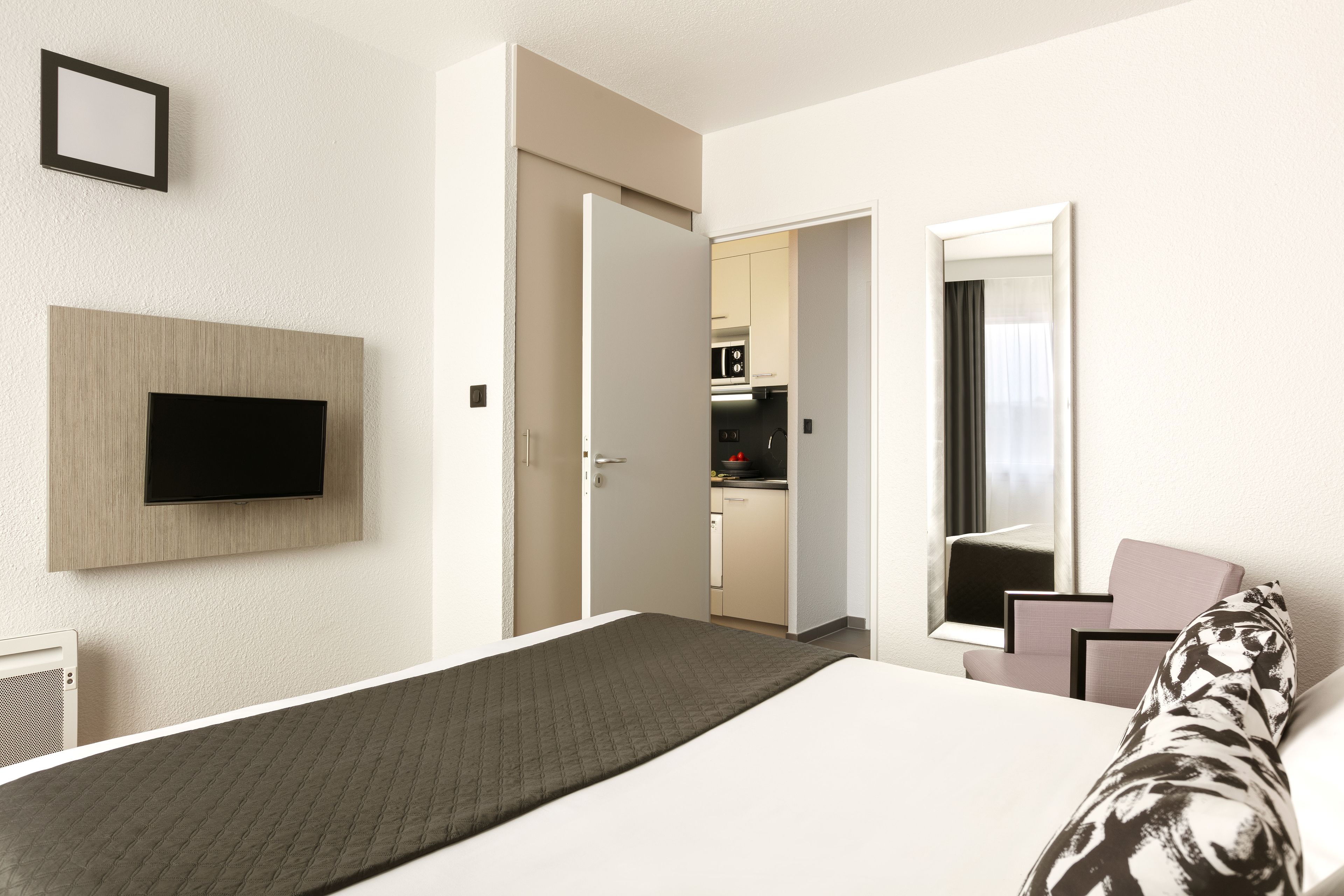 Apartment, 1 Schlafzimmer | Zimmersafe, Schreibtisch, Bügeleisen/Bügelbrett, kostenlose Babybetten