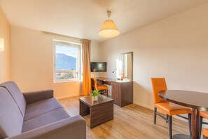 Apartment, 1 Schlafzimmer | Wohnbereich