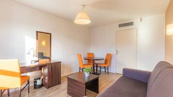 Appartement, 1 slaapkamer | Woonkamer | Ledtelevisie