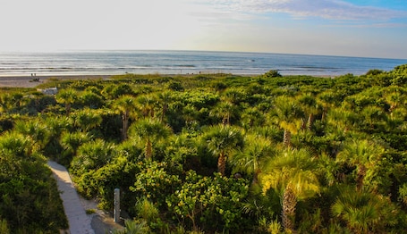 Vista desde la propiedad. The Resort on Cocoa Beach