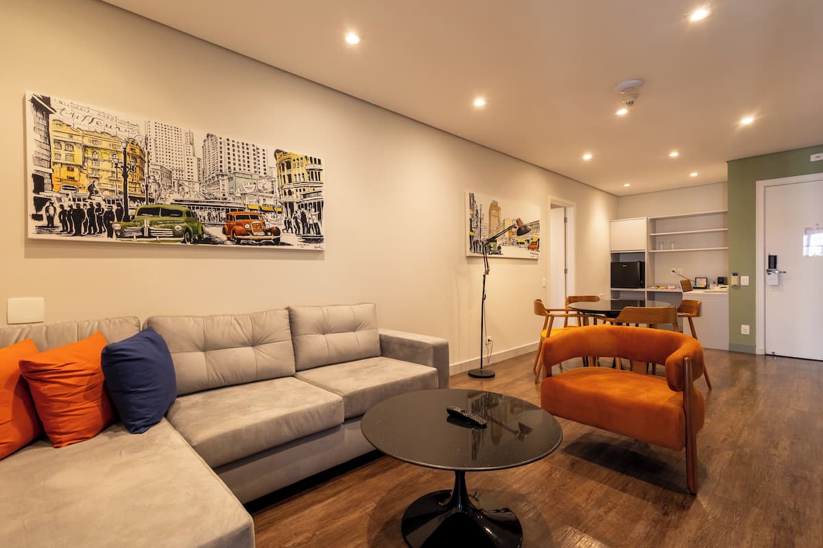 1 habitación, minibar, caja de seguridad en la habitación y escritorio