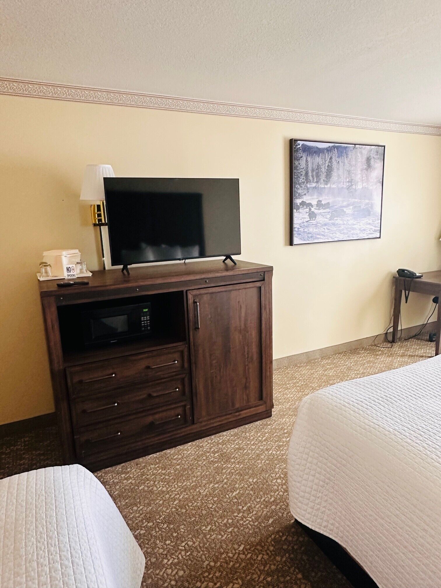 Photo - Yellowstone Lodge