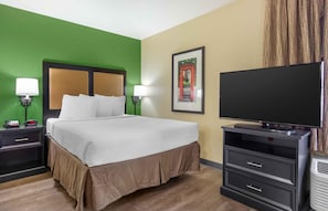 Deluxe Studio, 1 Queen Bed with Sofa bed, Non Smoking | Desk, iron/ironing board, free WiFi, bed sheets - Extended Stay America Suites Seattle Bothell Canyon Park (Bothell)