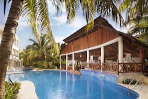 5 piscines extérieures