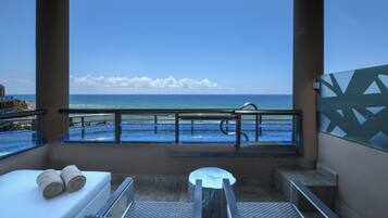 OCEANFRONT HONEYMOON SUITE | View from room