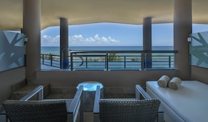 OCEANFRONT SWIM UP SUITE | View from room