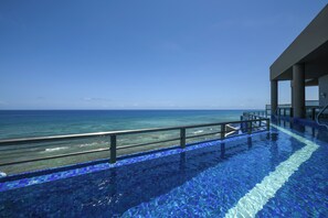 OCEANFRONT HONEYMOON SUITE | Living area | 30-inch Smart TV with cable channels - El Dorado Seaside Suites Oceanfront, All & More Inclusive - Adults Only (Kantenah)