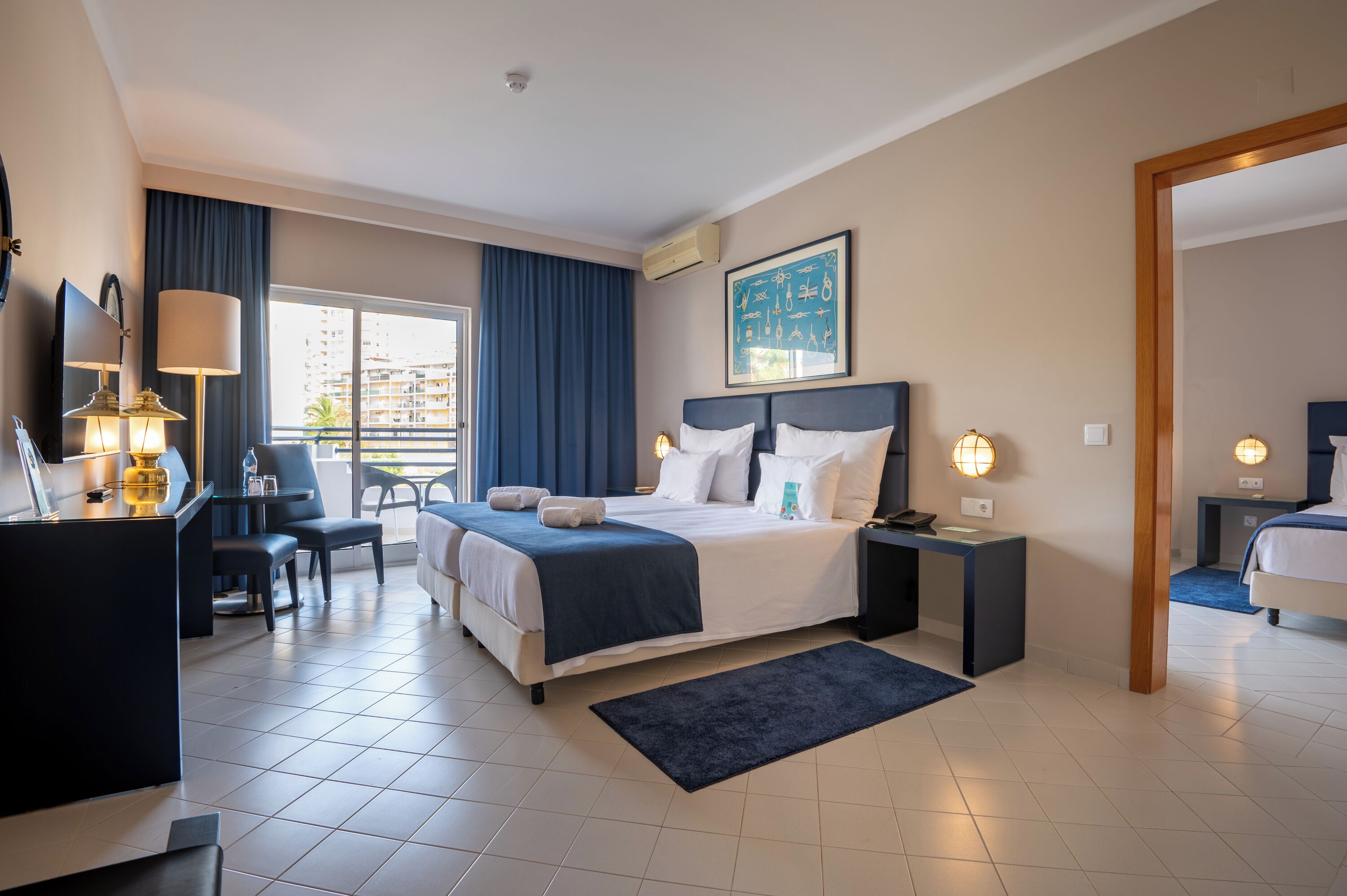 Suite Junior (2 Adults + 2 Children) | Vue de la chambre