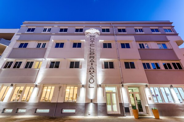 Fachada del alojamiento