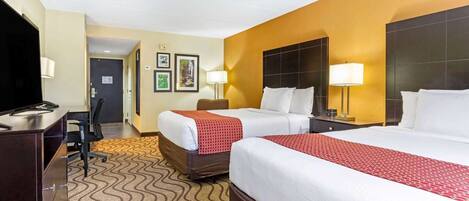 Colchones con acolchado adicional, escritorio, wifi gratis