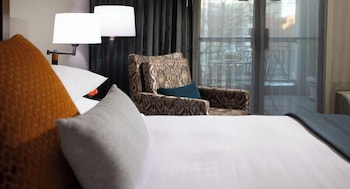 Premium bedding, pillowtop beds, in-room safe, desk at The Paramount Hotel