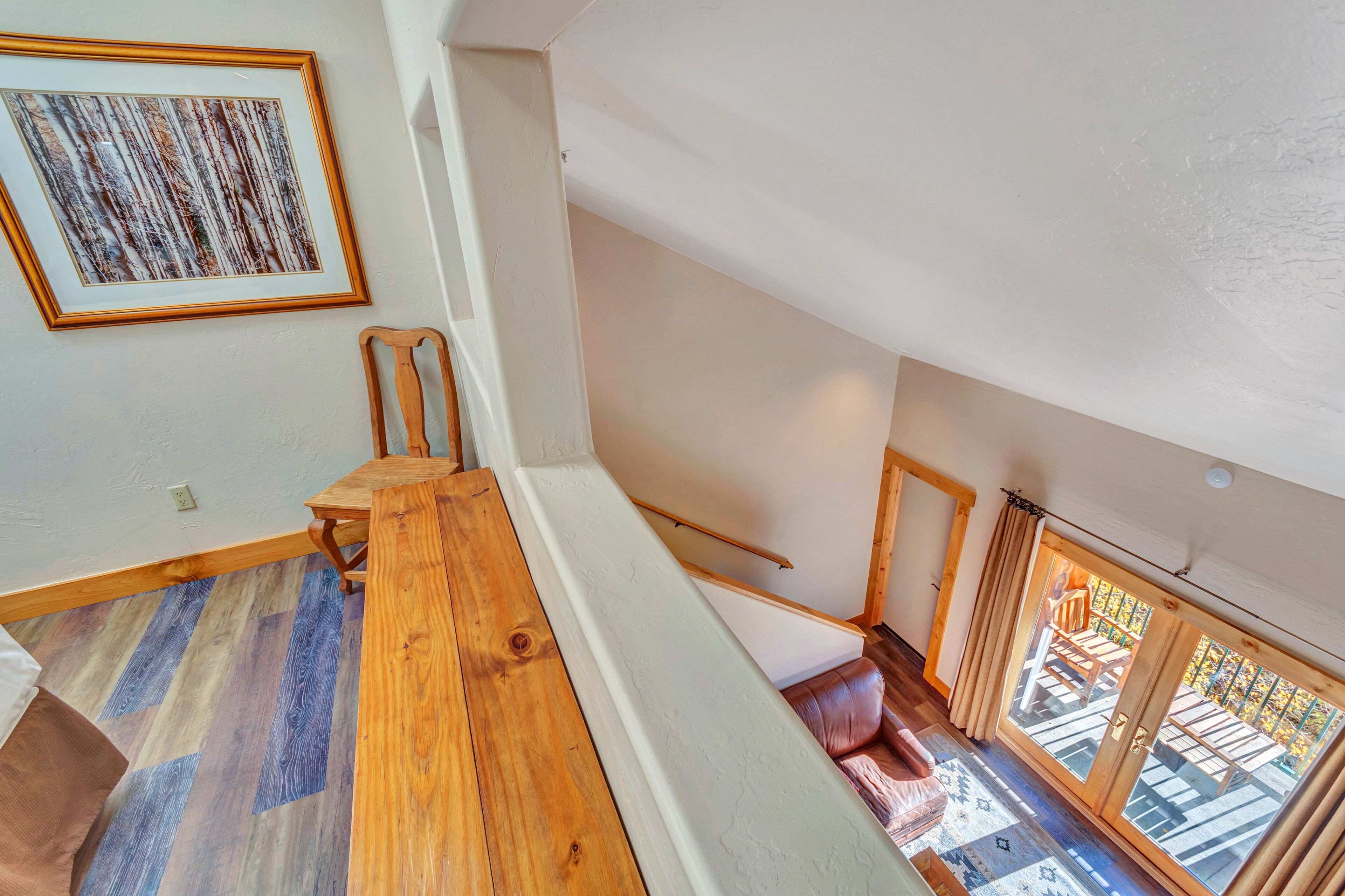 suite, 2 bedrooms | premium bedding, blackout curtains, iron/ironing board, free wifi