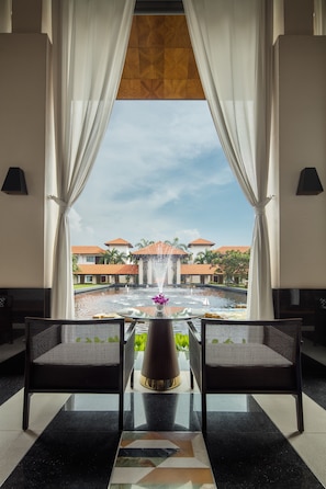 2 Restaurants, Frühstück, Mittagessen, Abendessen, internationale Küche