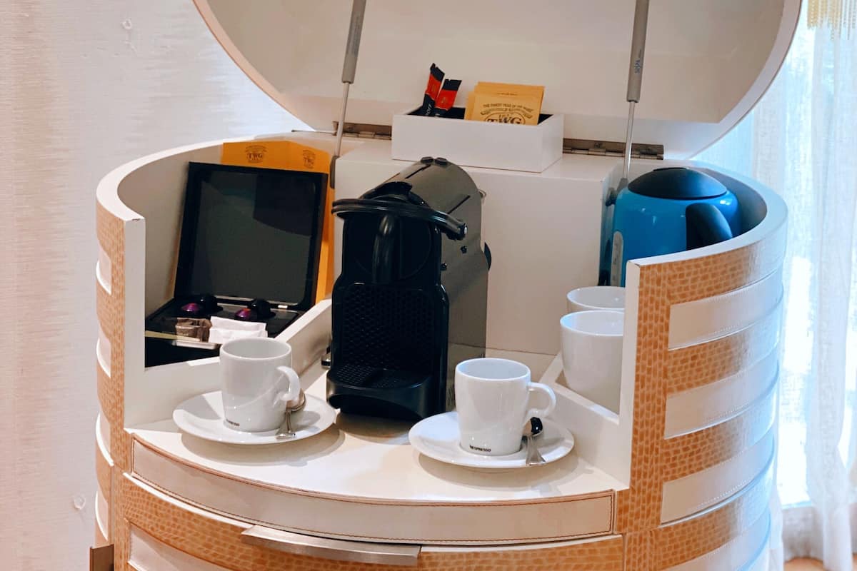 1 bedroom, pillow-top beds, minibar, in-room safe