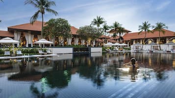 Outdoor pool, free cabanas, pool umbrellas