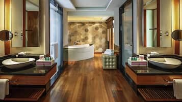 Biệt thự, 2 phòng ngủ, hồ bơi riêng (Du Jardin) | Nệm có lớp đệm bông, minibar, két bảo mật tại phòng, bàn