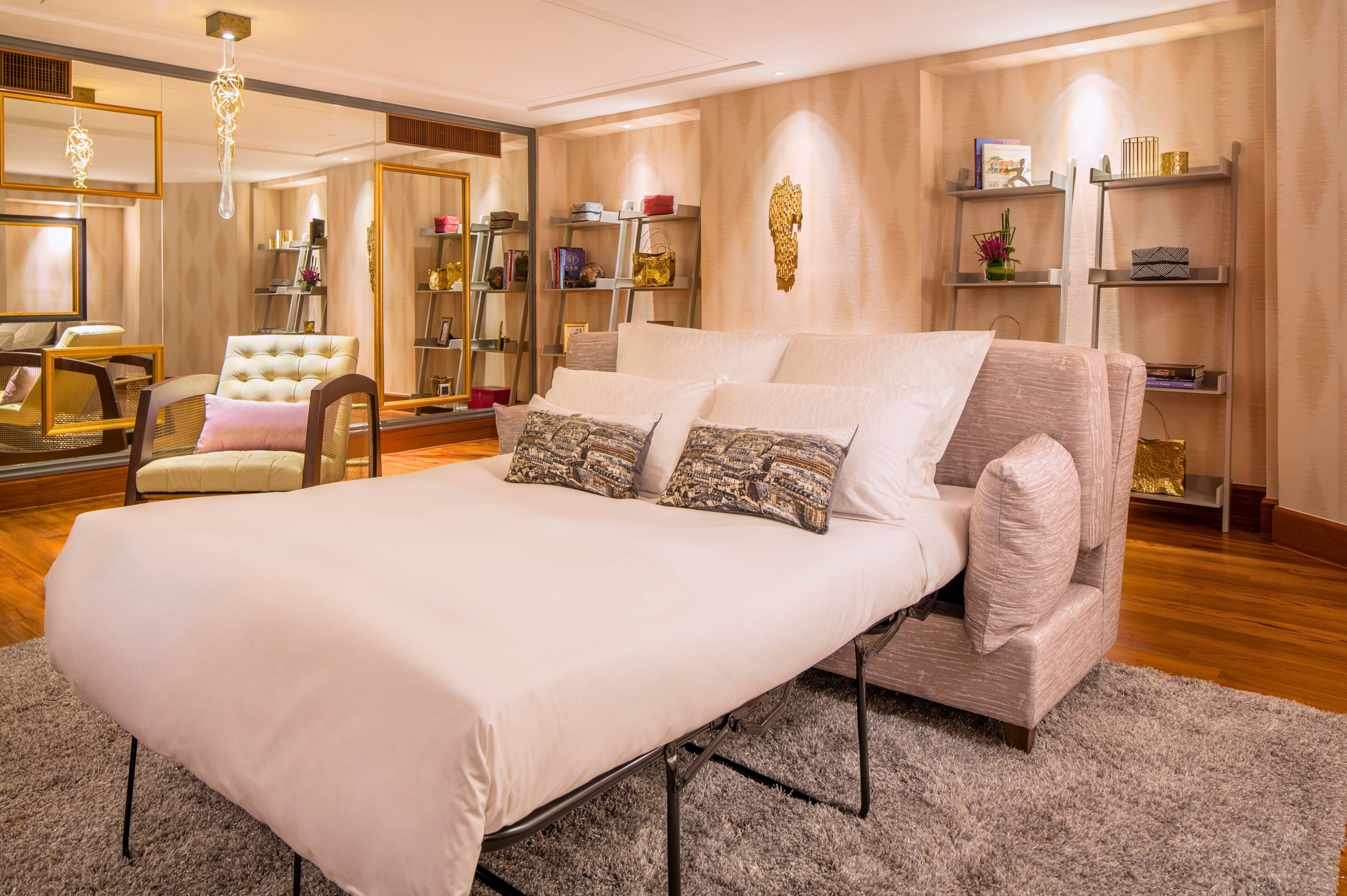 Family Suite, 1 Bedroom (Prestige) | Pillowtop beds, minibar, in-room safe, desk