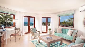 Phòng Suite (Baie Rouge) | Bộ trải giường bằng vải Frette của Ý, bộ đồ giường cao cấp