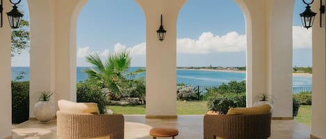 Frette Italian sheets, premium bedding, down duvets, minibar