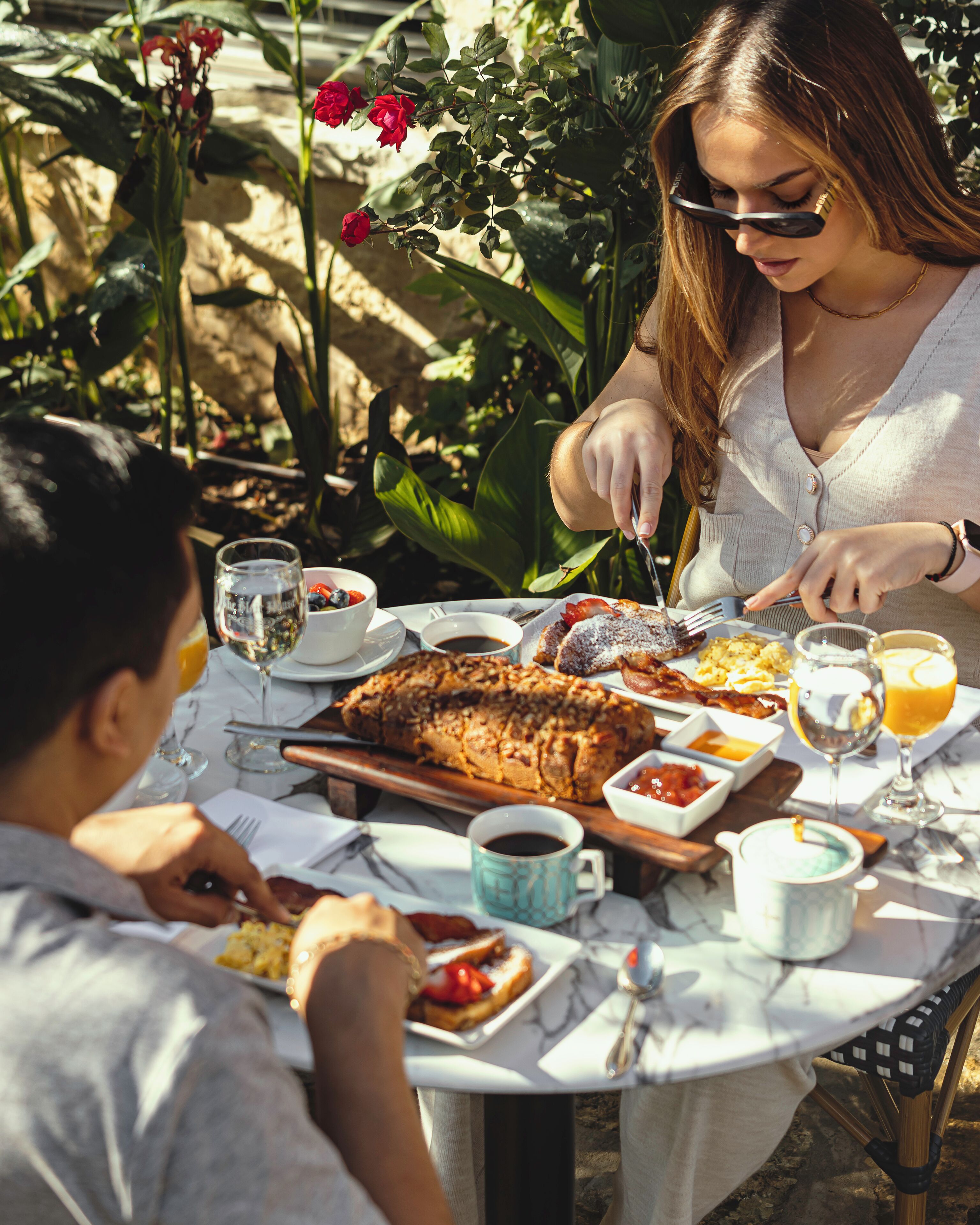 Free daily full breakfast