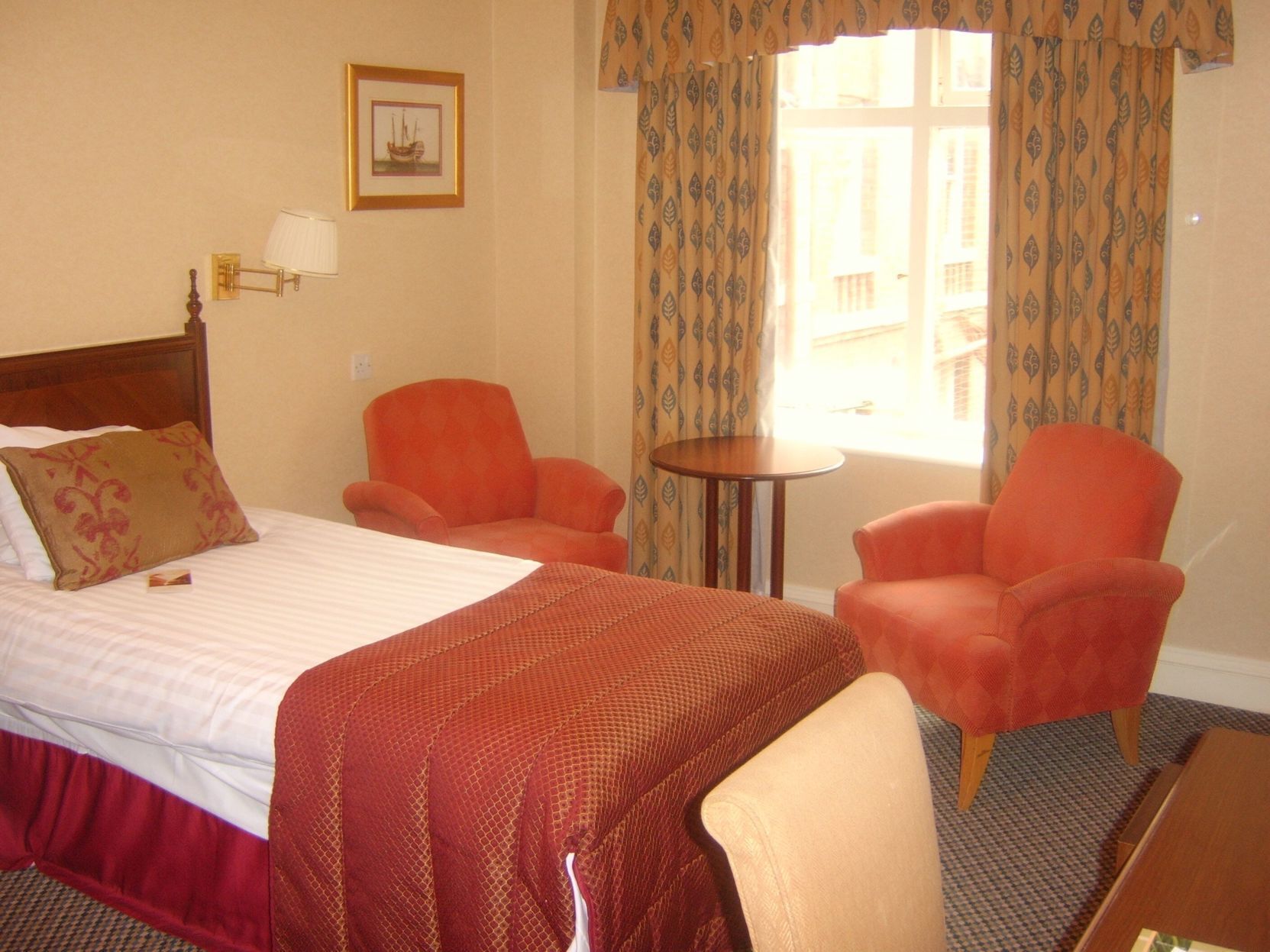 1 Schlafzimmer, individuell dekoriert, individuell eingerichtet