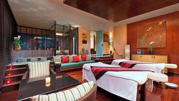 Couples treatment rooms, body treatments, hydrotherapy, aromatherapy