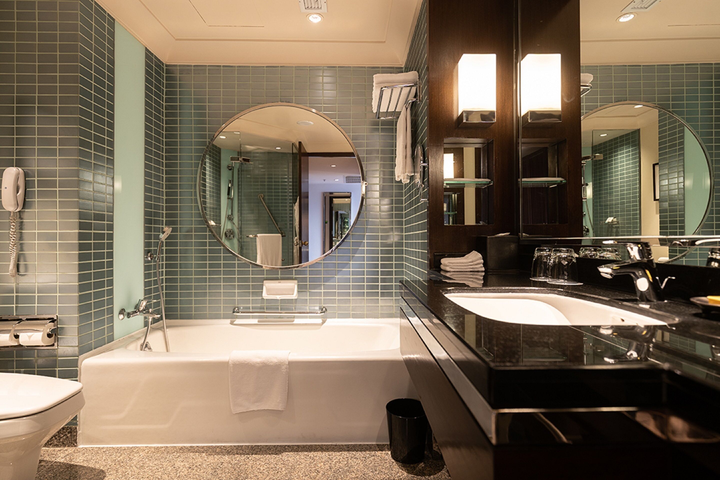 separate bathtub and shower, deep-soaking bathtub, rainfall showerhead