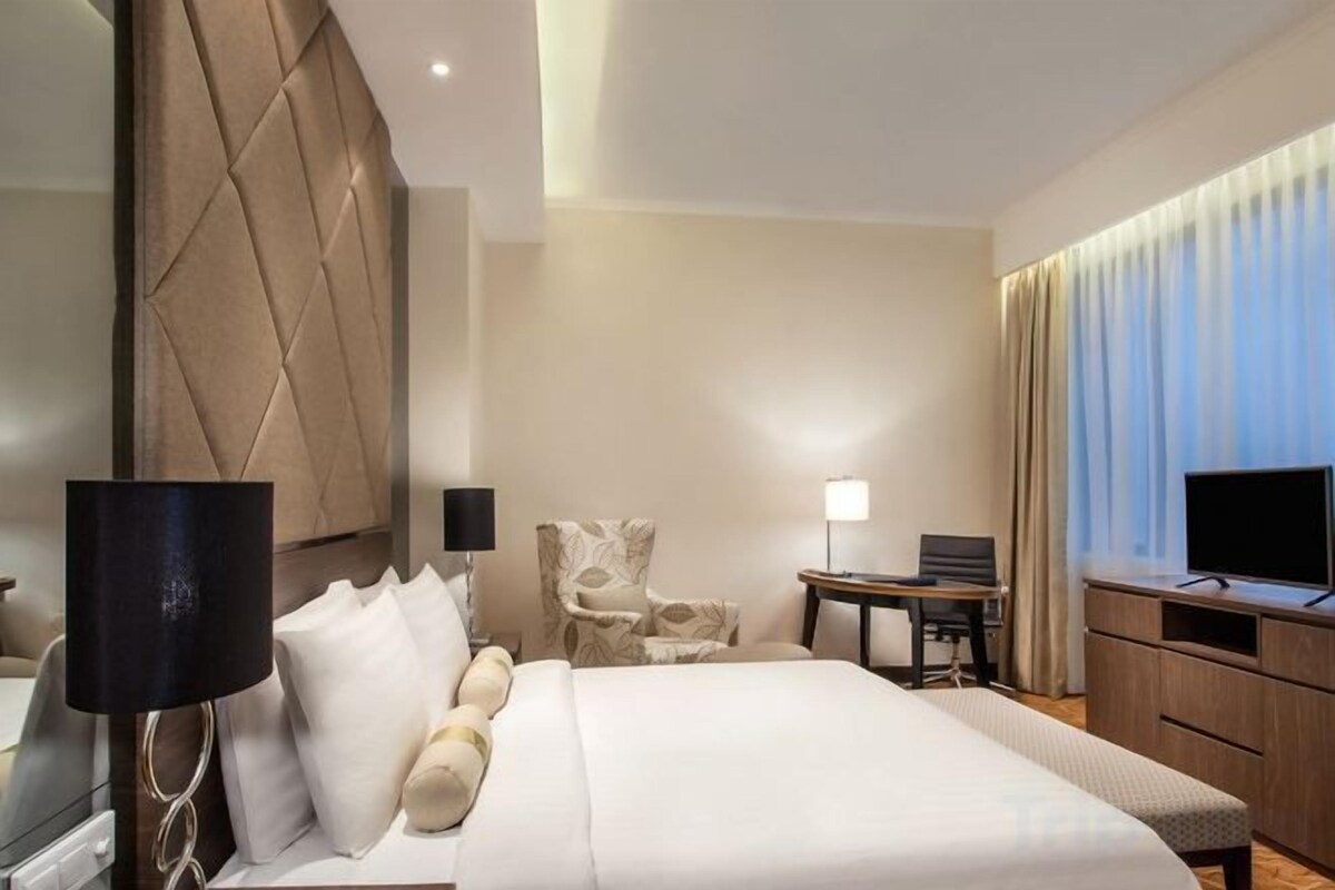 Club Junior Suite