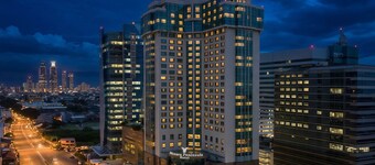 Menara Peninsula Hotel Jakarta