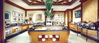 Menara Peninsula Hotel Jakarta
