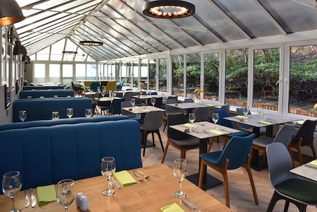 Restaurante. Holiday Inn A55 Chester West by IHG