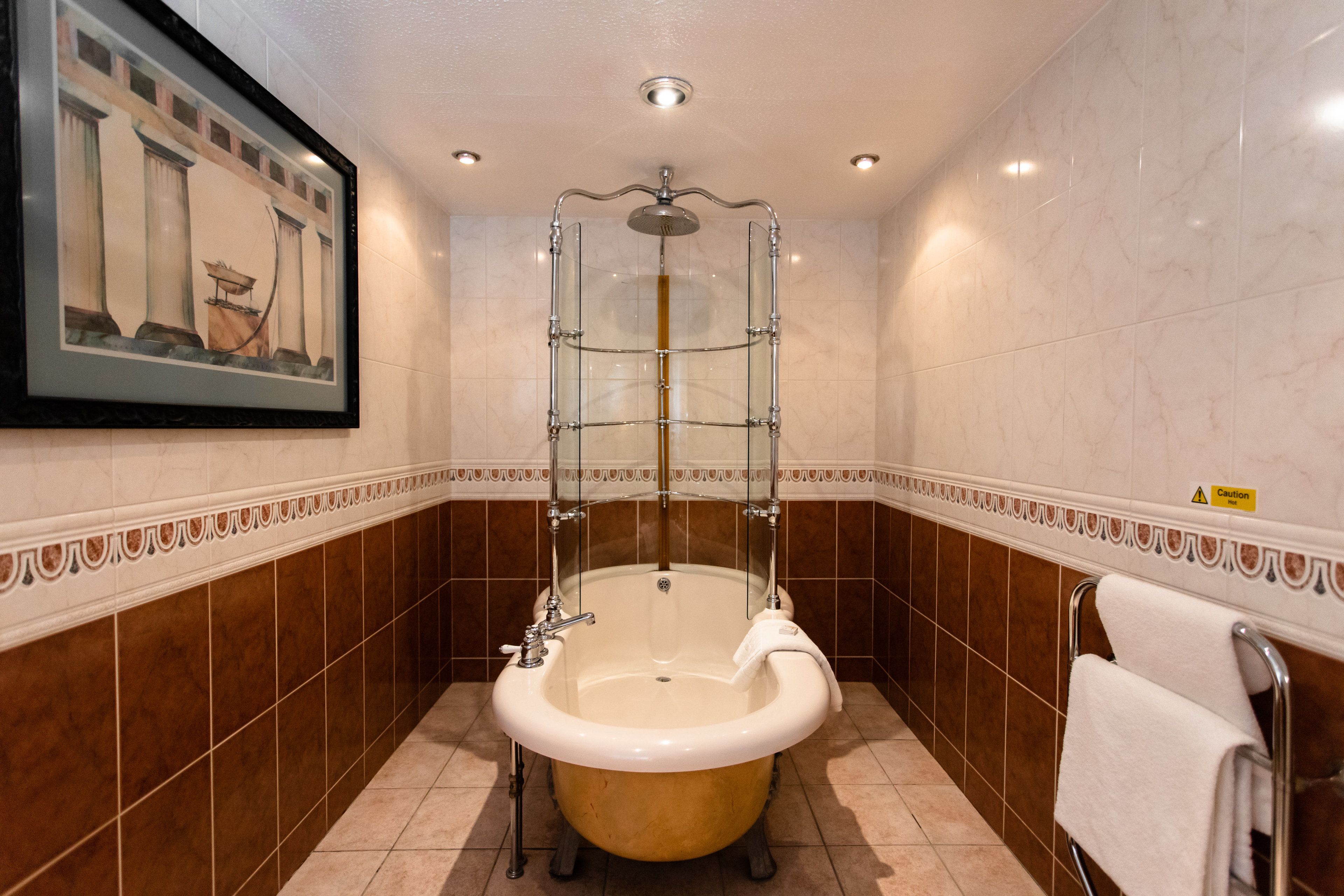 1 bedroom, desk, laptop workspace, blackout curtains