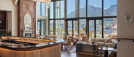 3 Restaurants, Frühstück