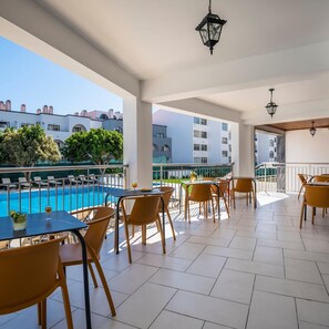 Outdoor dining - Varandas de Albufeira (Albufeira)