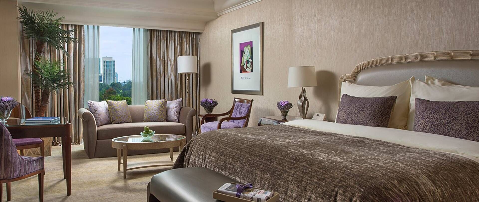 1 bedroom, premium bedding, in-room safe, desk