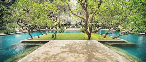 Indoor pool, outdoor pool