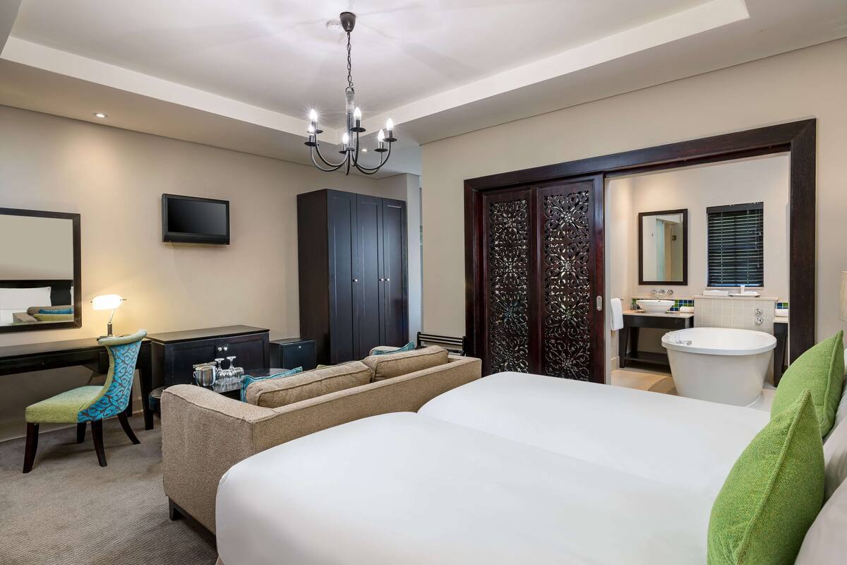 Deluxe Premium Room