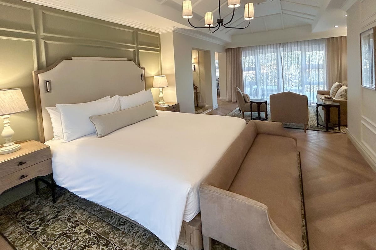 Suite | 1 bedroom, minibar, in-room safe, desk