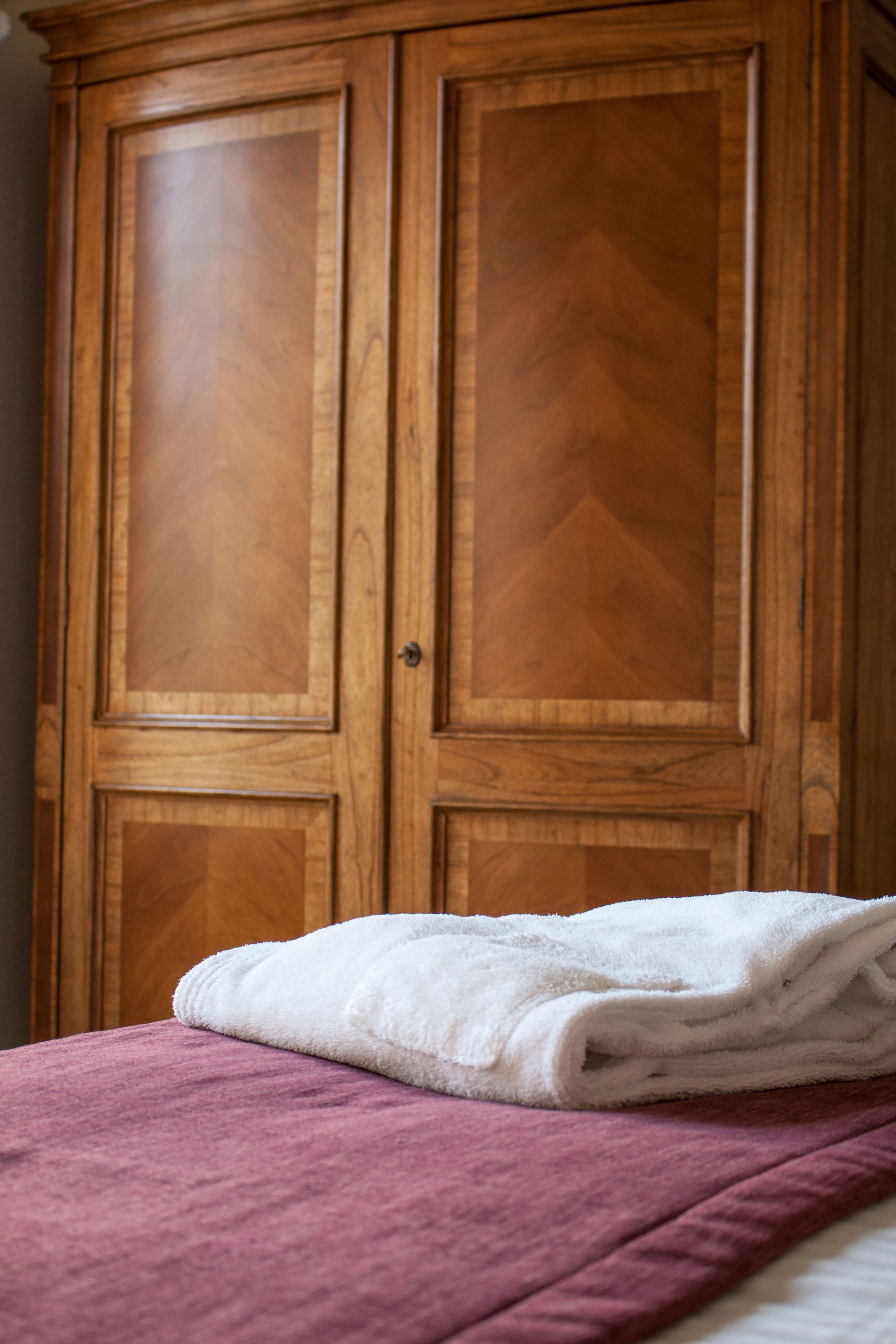 in-room safe, individually decorated, individually furnished, desk