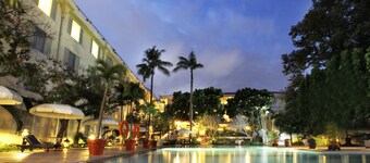 Hotel New Saphir Yogyakarta