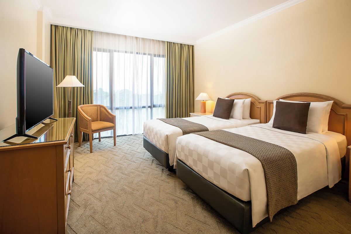 1 bedroom, pillow-top beds, in-room safe, desk