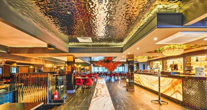 Palms Hotel & Retreat By Palette London Romford