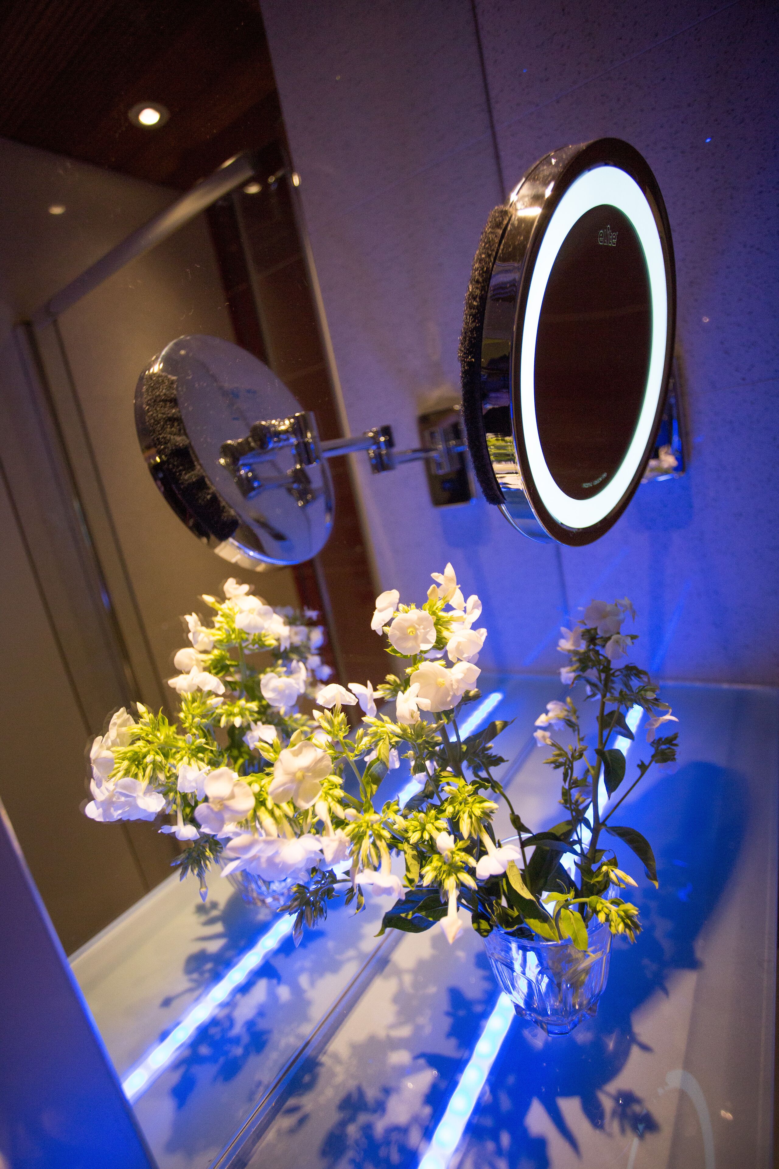 1 bedroom, premium bedding, in-room safe, desk