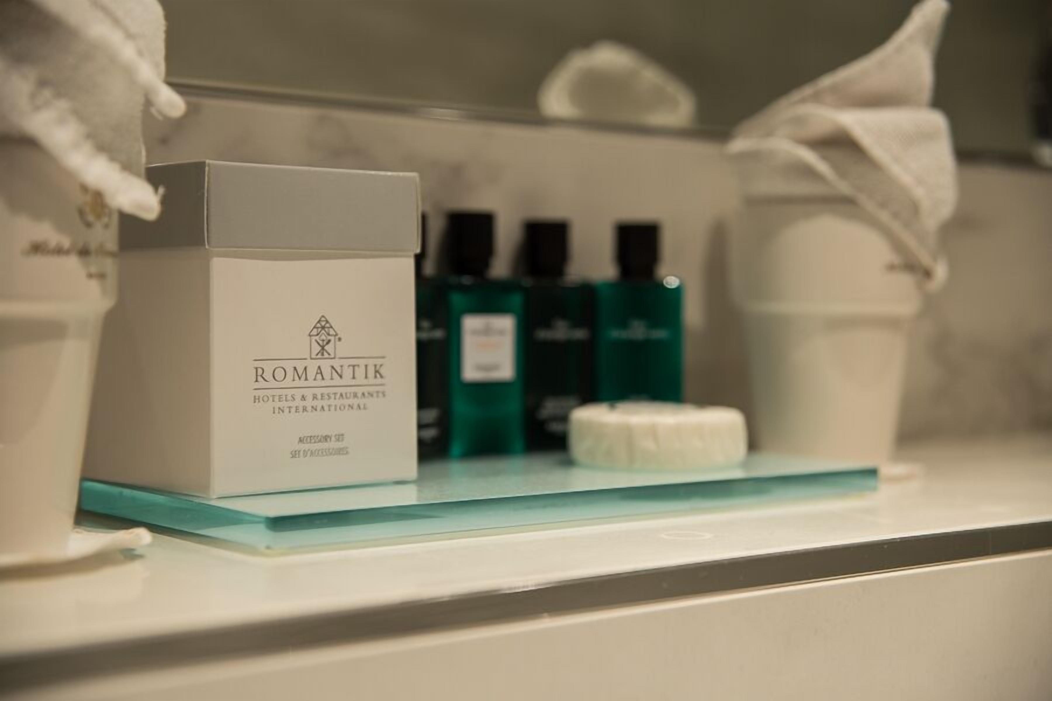 classic room (heritage) | bathroom | shower, rainfall showerhead, designer toiletries, hair dryer