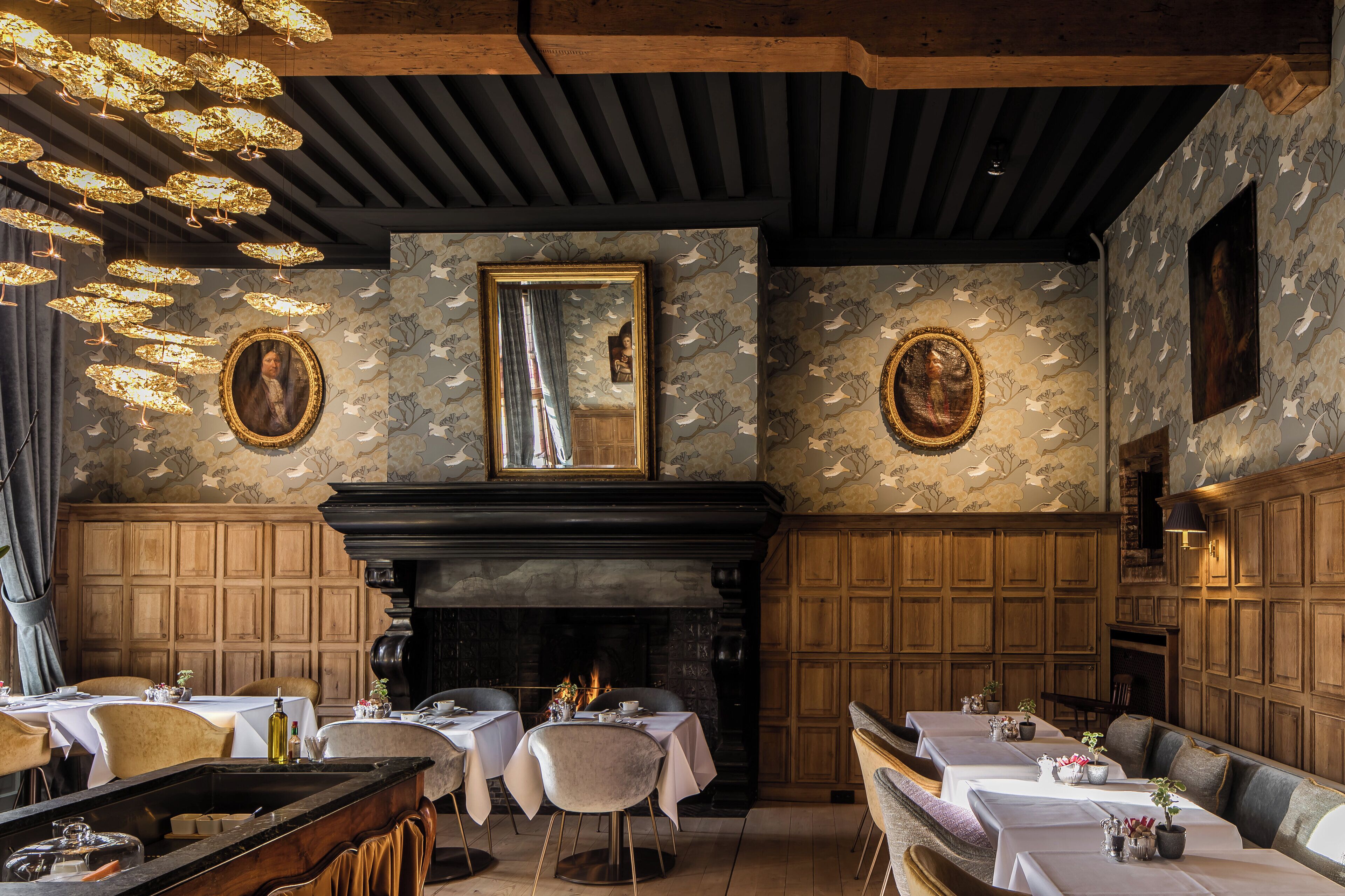 daily buffet breakfast (eur 30 per person)