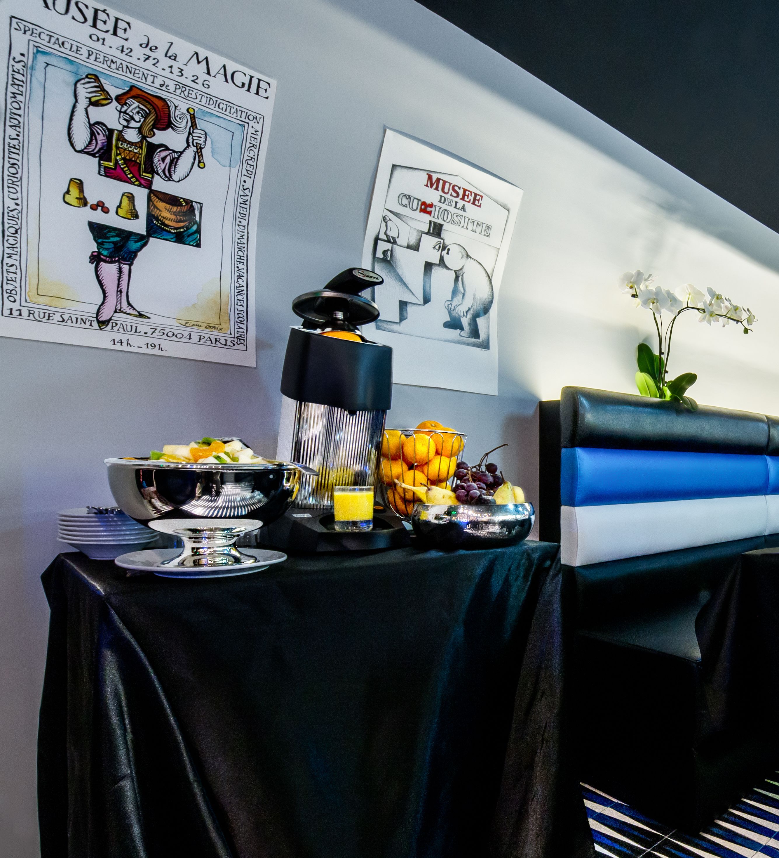 daily continental breakfast (eur 14 per person)