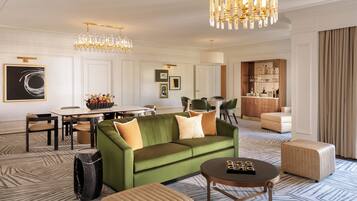 Egyptian cotton sheets, premium bedding, down comforters, minibar