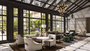 2 bares o lounges, lounge en el lobby, bar de cocteles