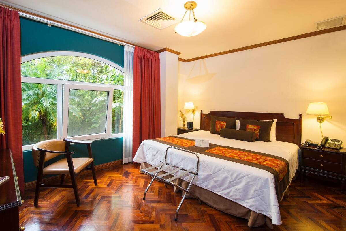 Premium bedding, down duvets, pillow-top beds, in-room safe