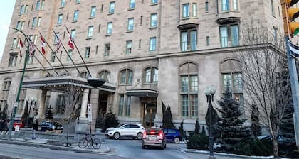 The Fort Garry Hotel, Spa and Conference Centre, an Ascend Collection Hotel
